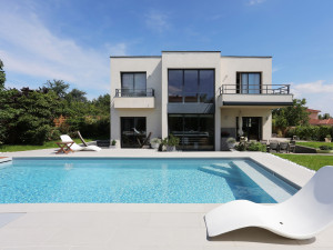 Подземный прямоугольный бассейн