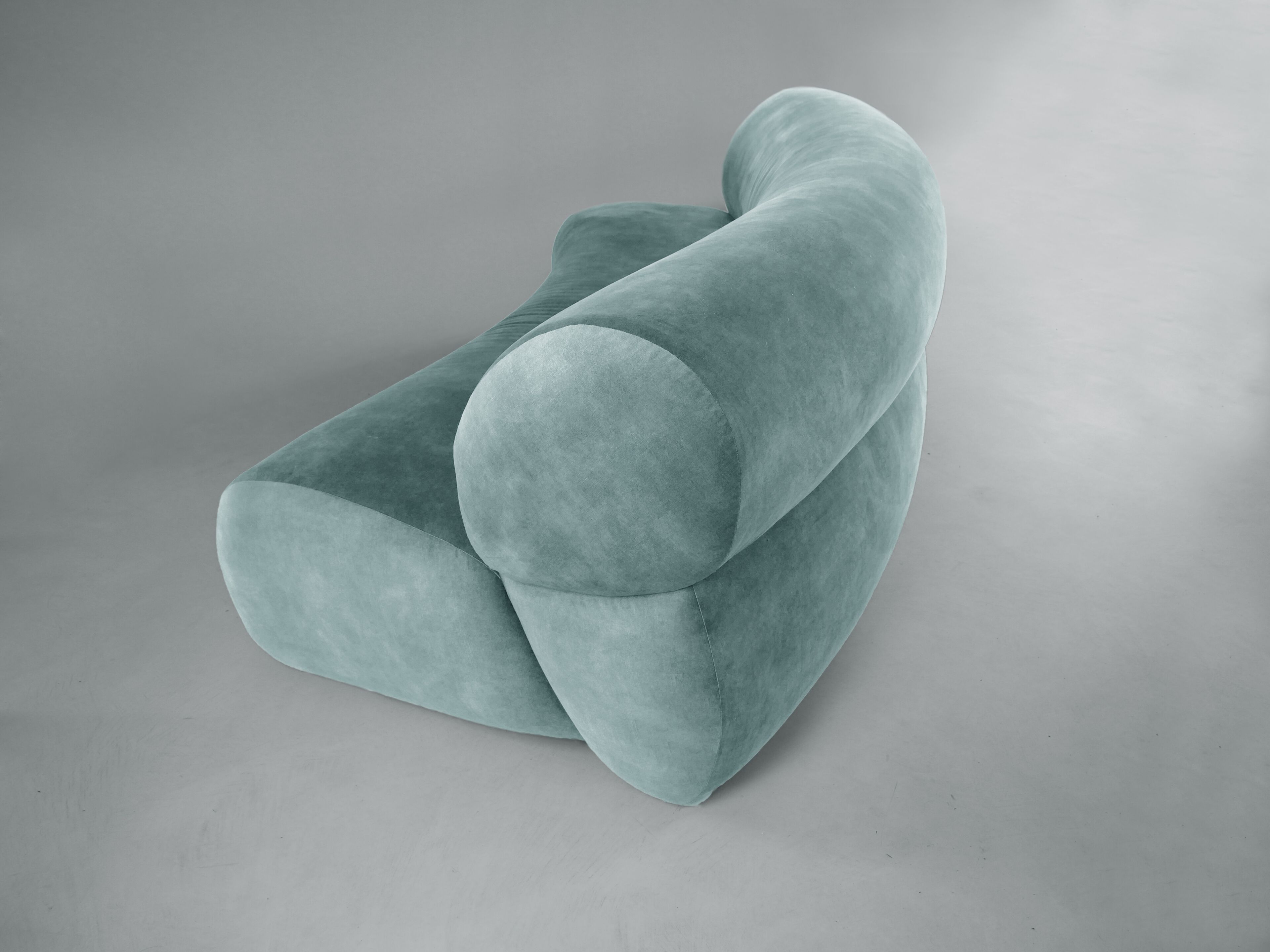 3-местный бархатный изогнутый диван DOVAIN STUDIO Pipa ARCH-00064880 - Вид №4