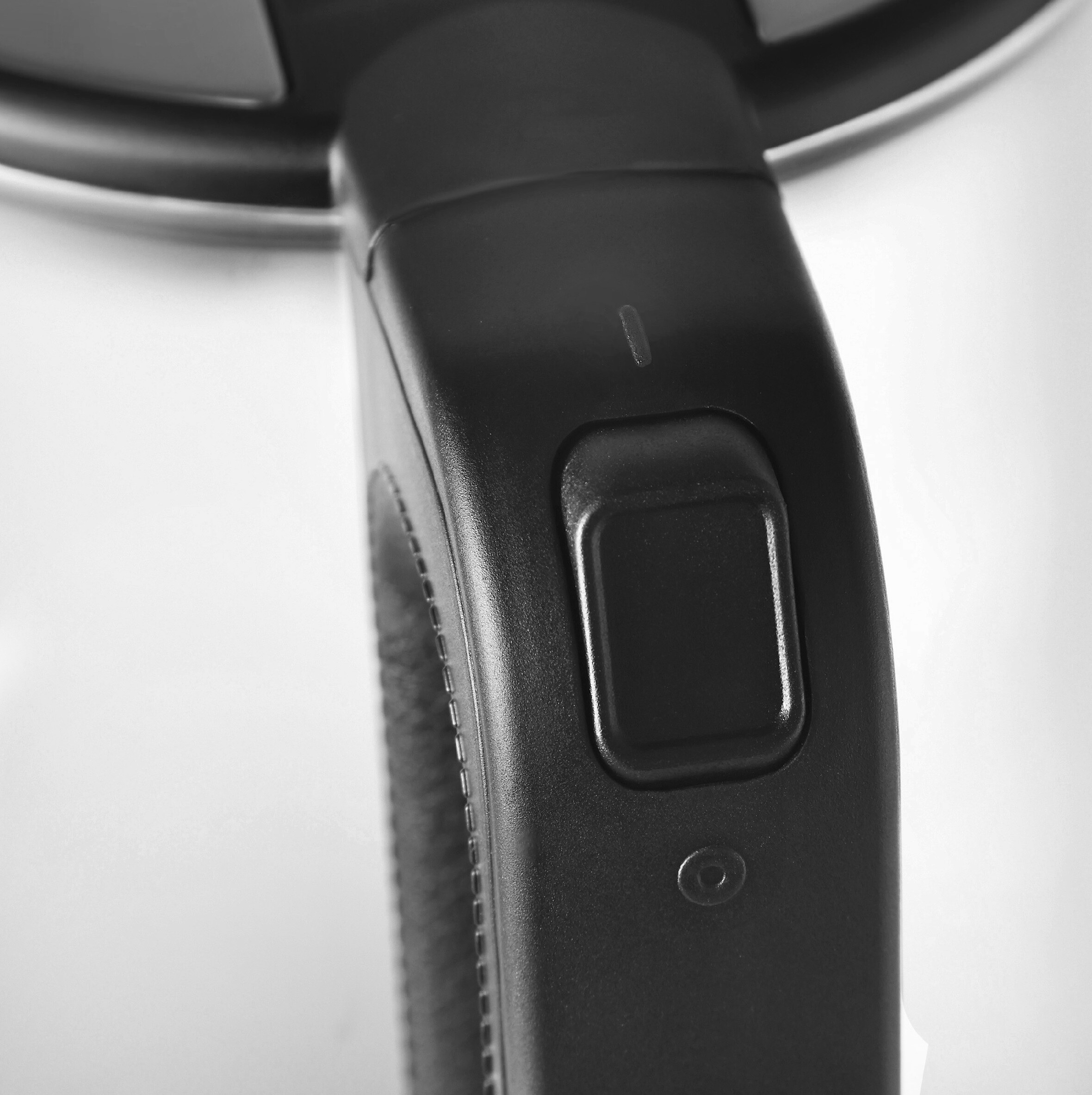 9167820 Электрочайник Korting KWK 0902 G серебристый STDN-0134713 - Вид №6