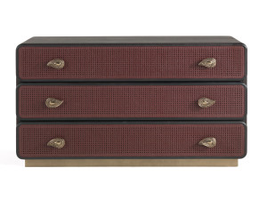 Деревянный и кожаный комод