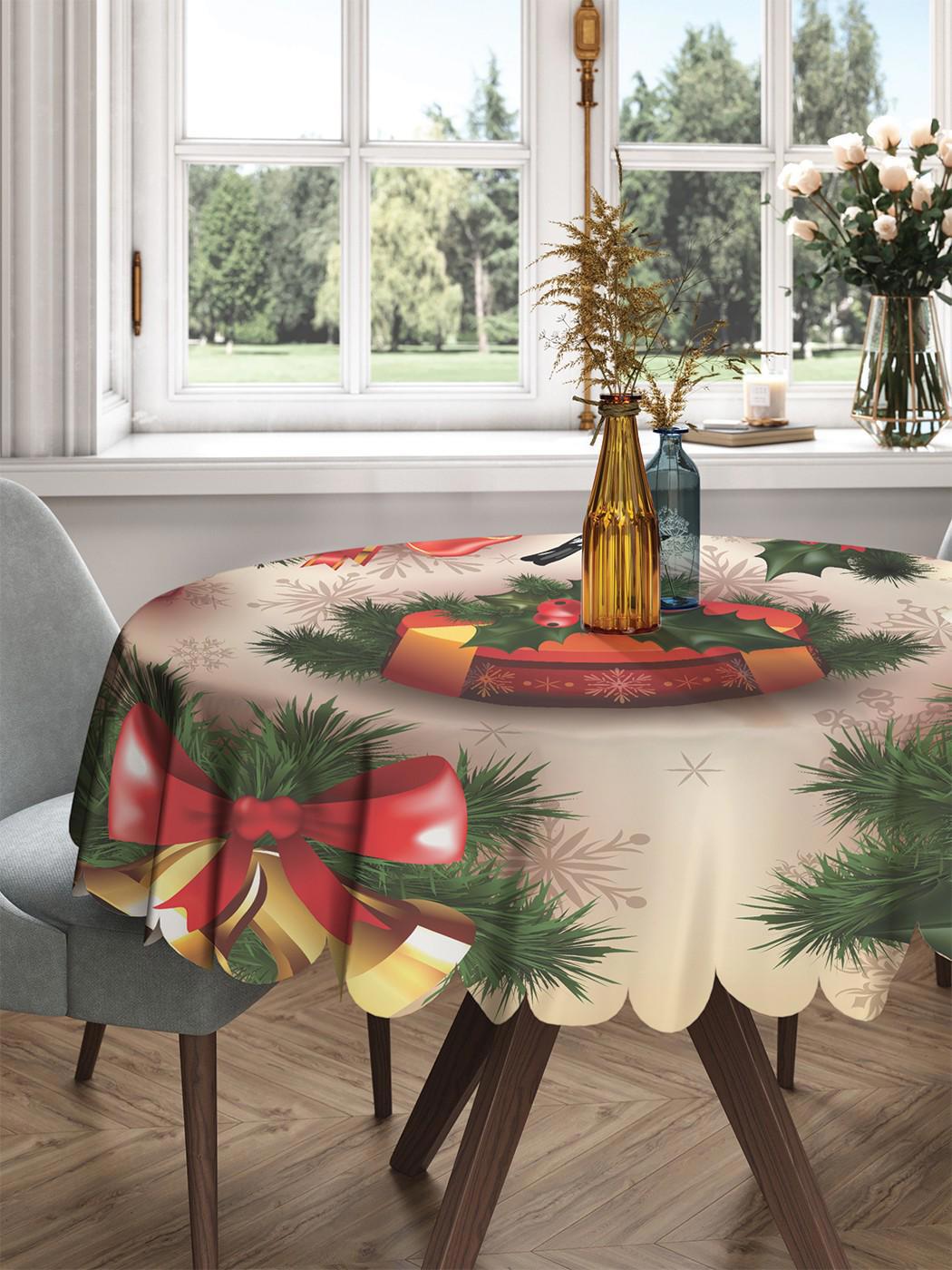 90215923 Круглая скатерть на кухонный и праздничный стол "Новогодний дух" из сатена, диаметр 150 см STLM-0135165 JOYARTY