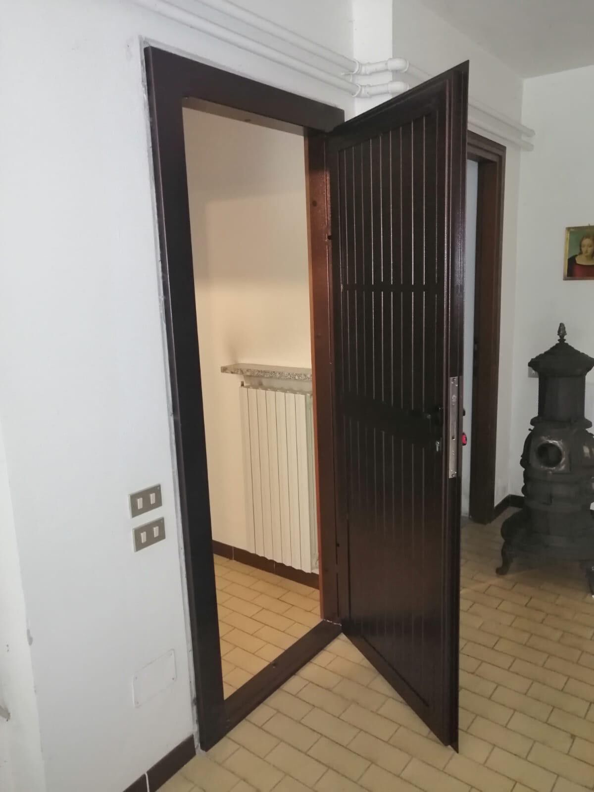 Стальные бронированные жалюзи с фиксированными ламелями Centro Inferriate Persiane blindate ARCH-00088639 - Вид №5