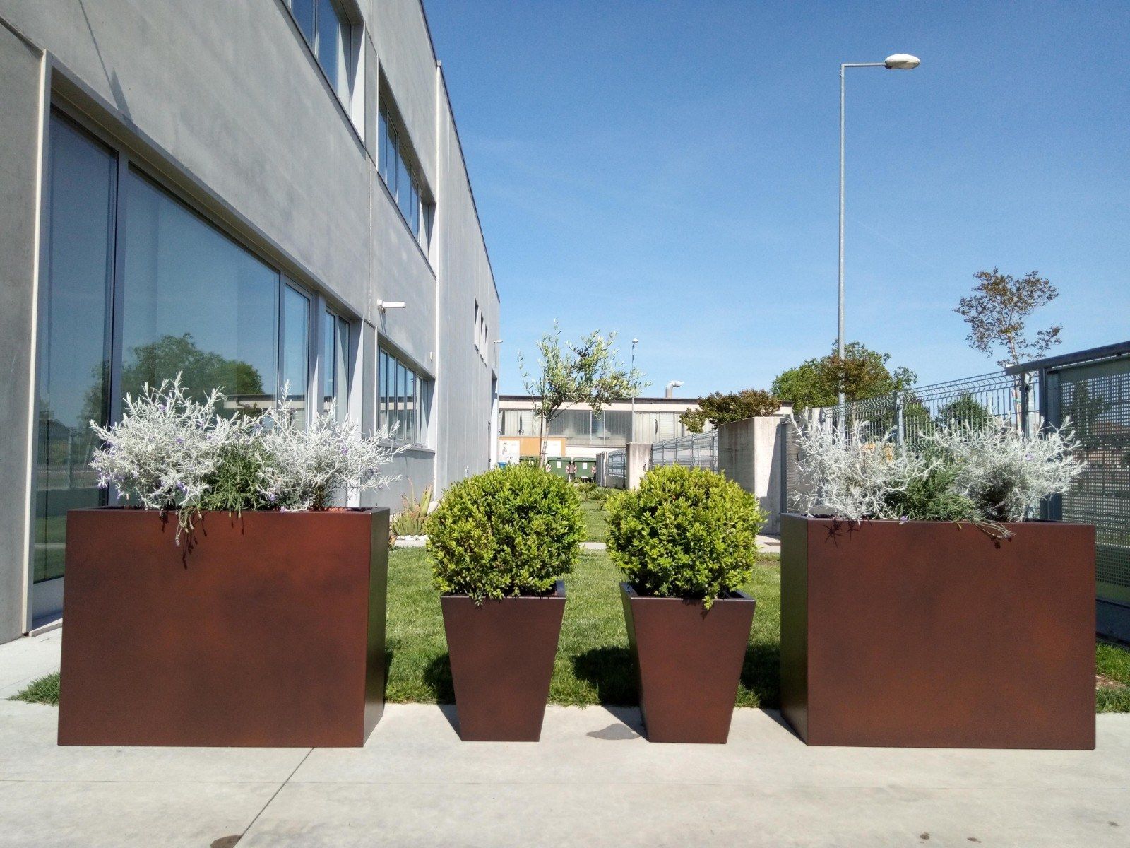 Прямоугольная стальная плантатор ORO NERO Collection танк ARCH-00098286 - Вид №4