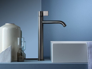 Однорычажный смеситель для раковины из нержавеющей стали