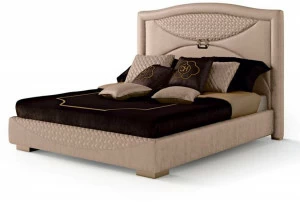 Carpanese Home Кровать king size из ткани с мягким изголовьем Contemporary 7189