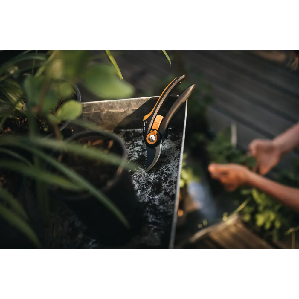 Секатор садовый Fiskars Plus Smartfit P541 плоскостной ø25 мм STLM-2117315 - Вид №8