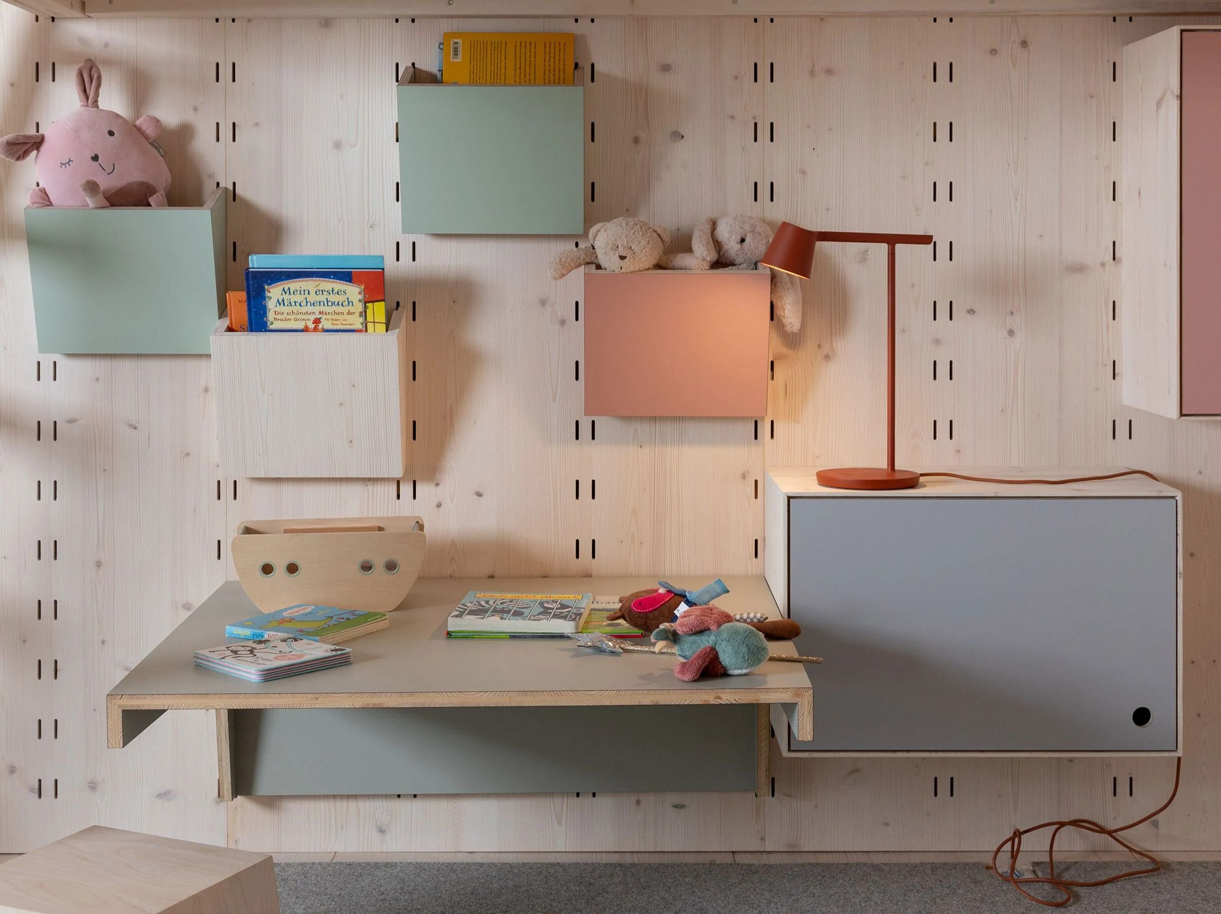 Деревянный стол / пеленальный столик Das ganze Leben Gustav Kids ARCH-00150959