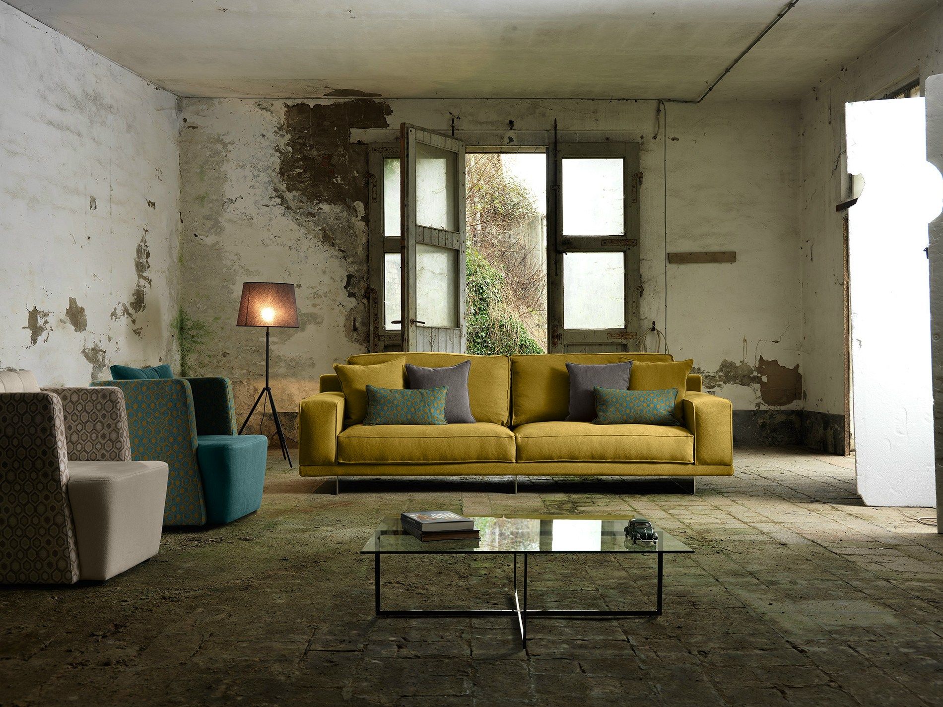 3-местный тканевый диван Domingo Salotti Bresson ARCH-00110318