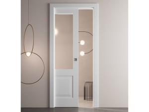 Лакированная раздвижная дверь