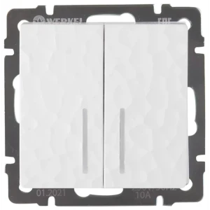 Выключатель проходной встраиваемый Werkel Hammer 2 клавиша с подсветкой цвет белый