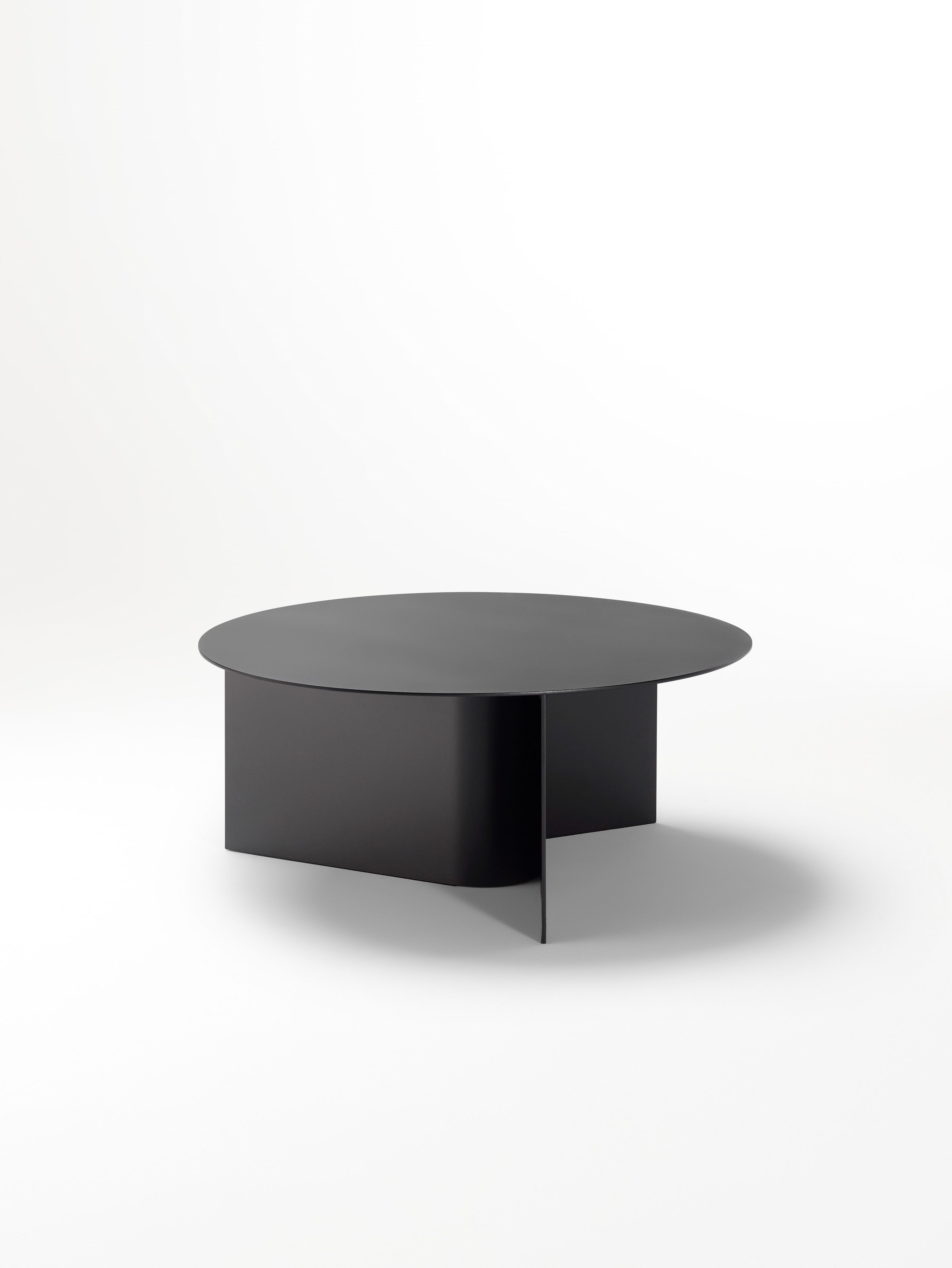 Алюминиевый круглый низкий журнальный столик с порошковым покрытием Ross Gardam ARCH-00041152 - Вид №1