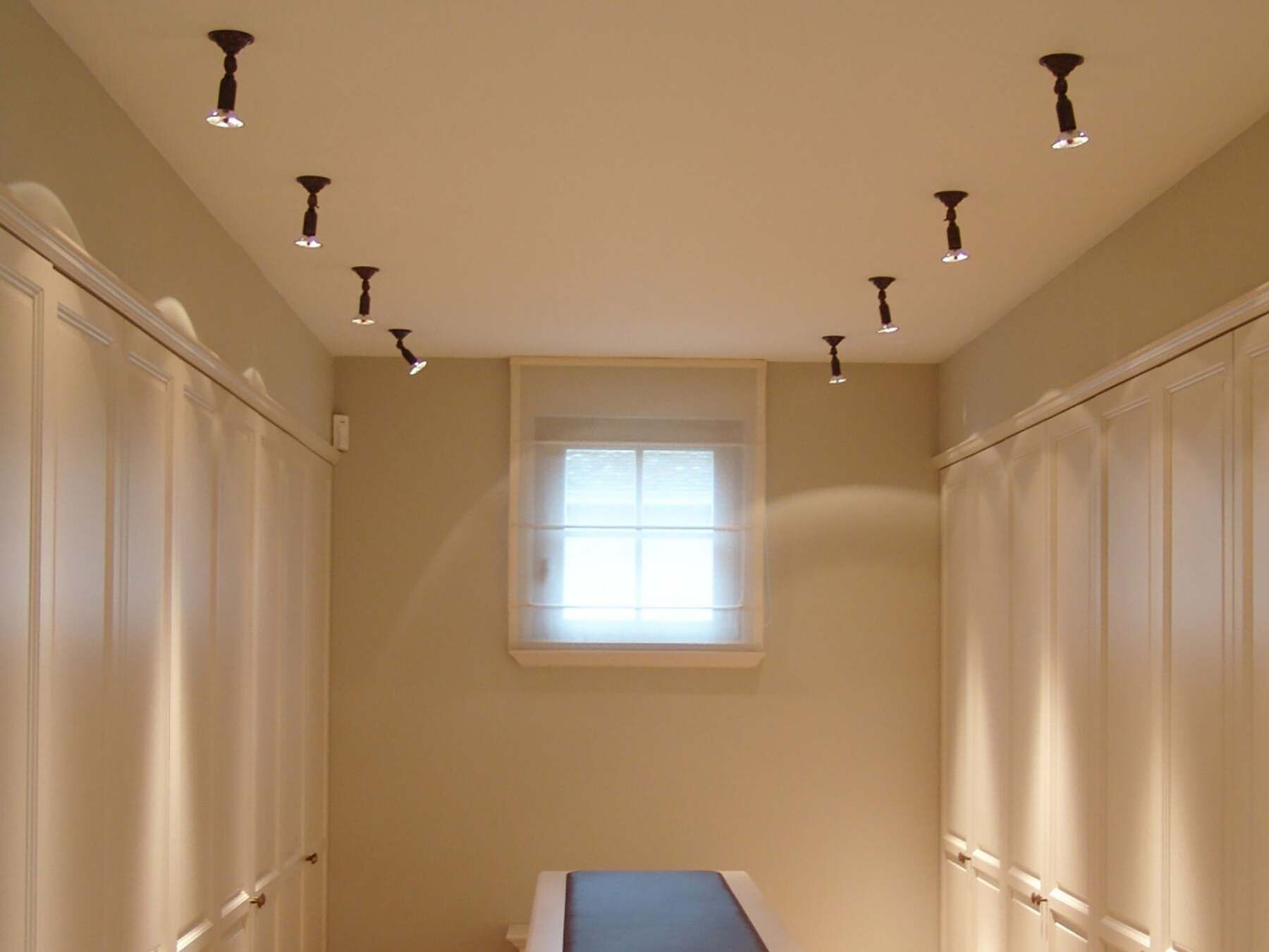 Поворотный латунный прожектор Authentage Lighting FISTON MOUNTED BASE ARCH-00109943 - Вид №1