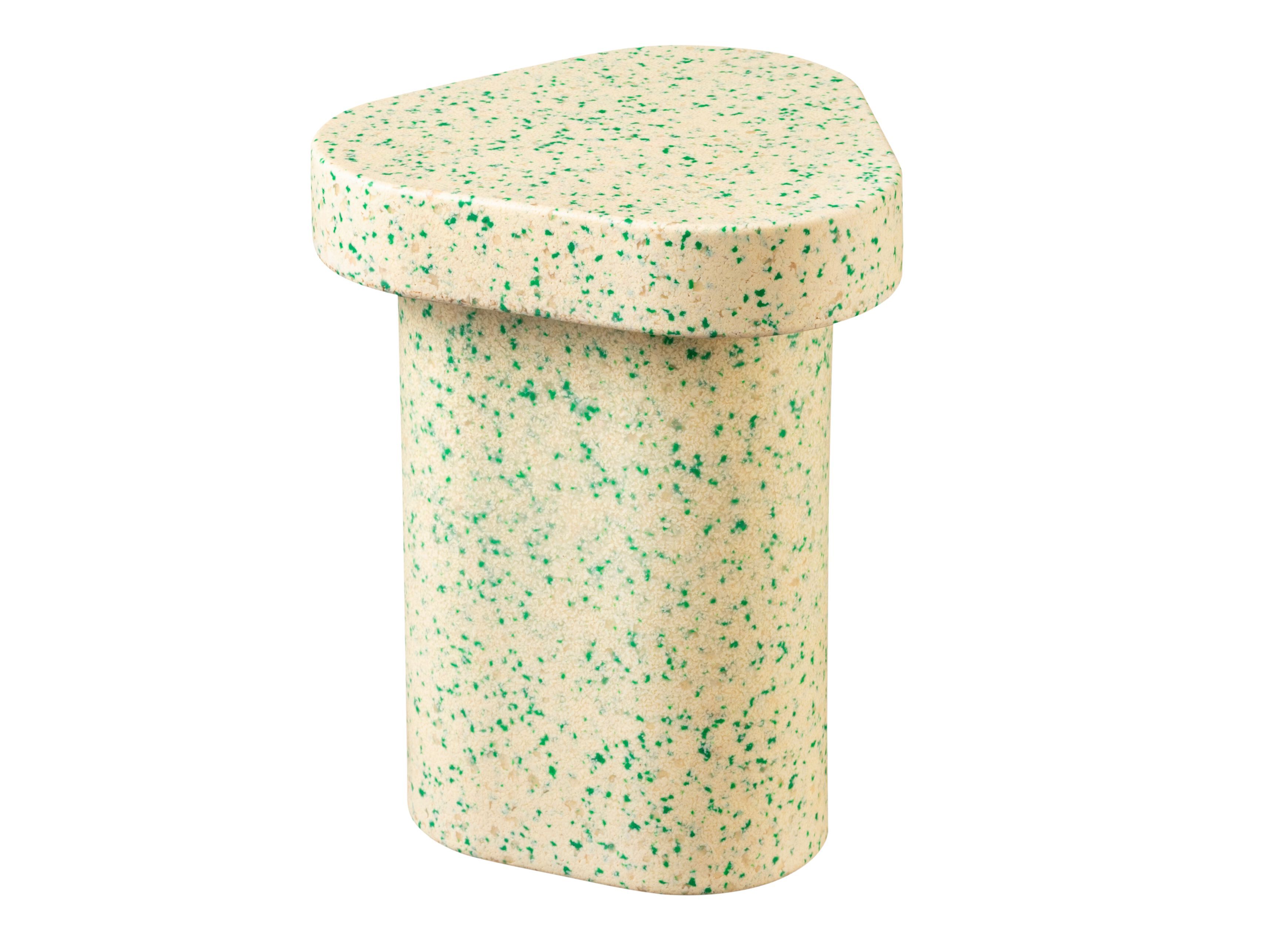 Рециркулированный пластиковый треугольный журнальный столик Miniforms SUPERPOP ARCH-00034148 - Вид №5