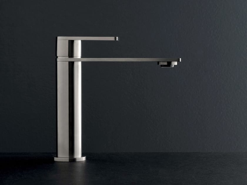 Однорычажный смеситель для раковины из нержавеющей стали Rubinetterie Treemme 3.6 ARCH-00075136