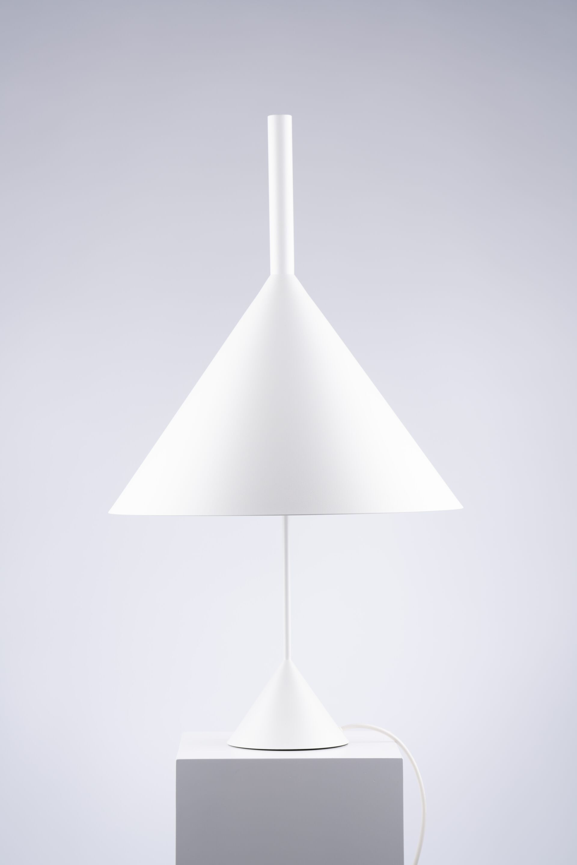 Регулируемая металлическая настольная лампа Vertigo Bird воронка ARCH-00114797 - Вид №4