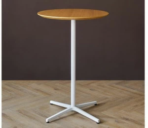 Grado Design Круглый высокий стол из дуба на алюминиевой основе Ray Ray-tb-03