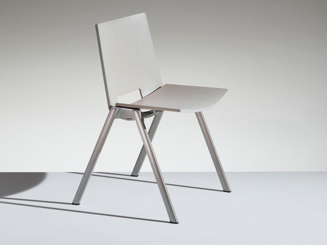 Деревянный штабелируемый стул для залов ожидания LAMM Hl3 ARCH-00105316