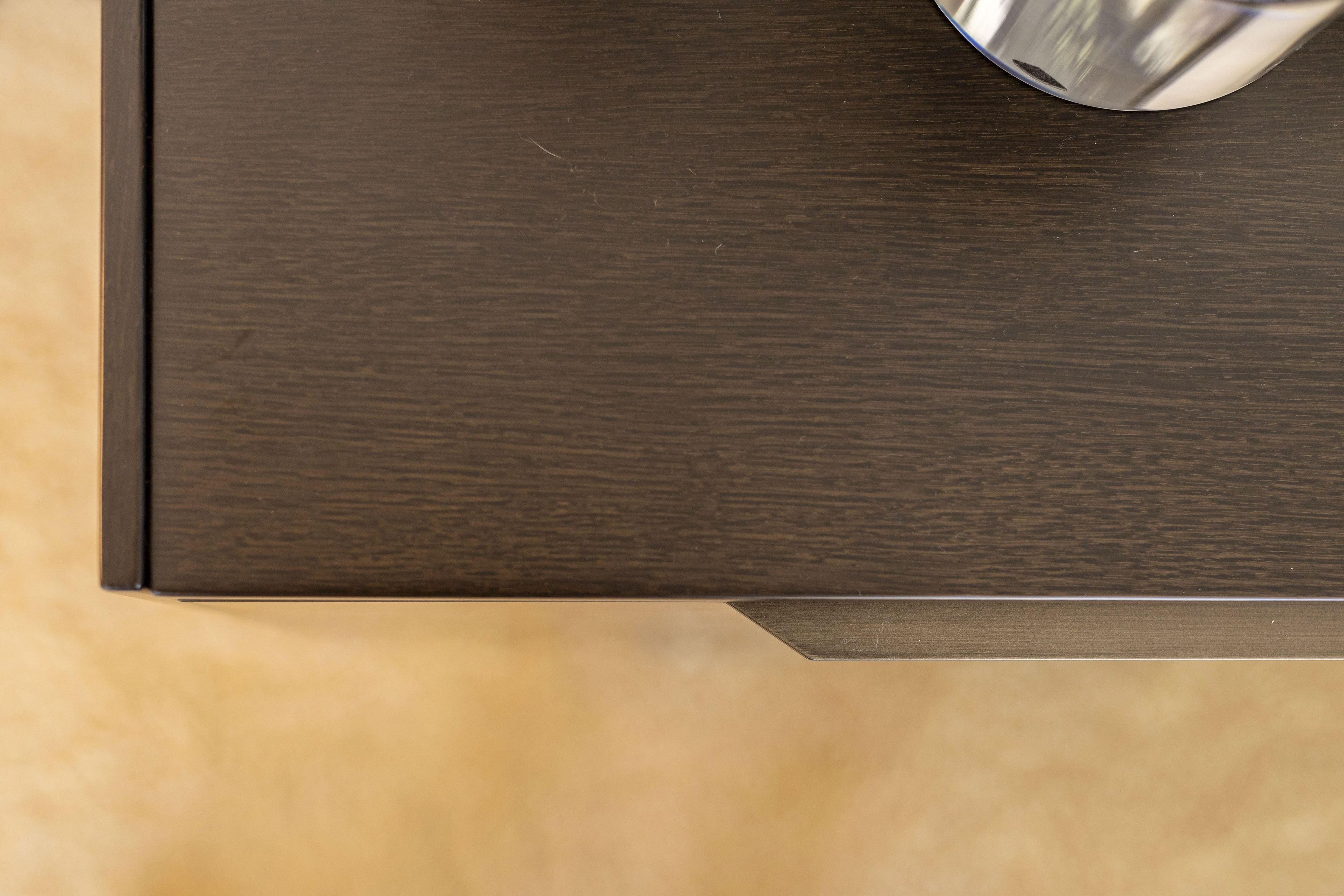 Шкаф из дуба с распашными дверями Stylish Club Landform ARCH-00065880 - Вид №13