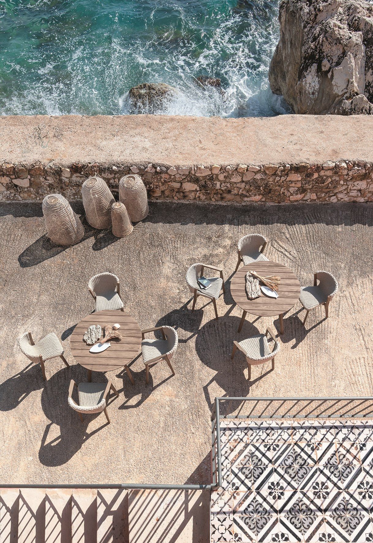 Круглый стол из тикового дерева Ethimo Knit ARCH-00062458 - Вид №1