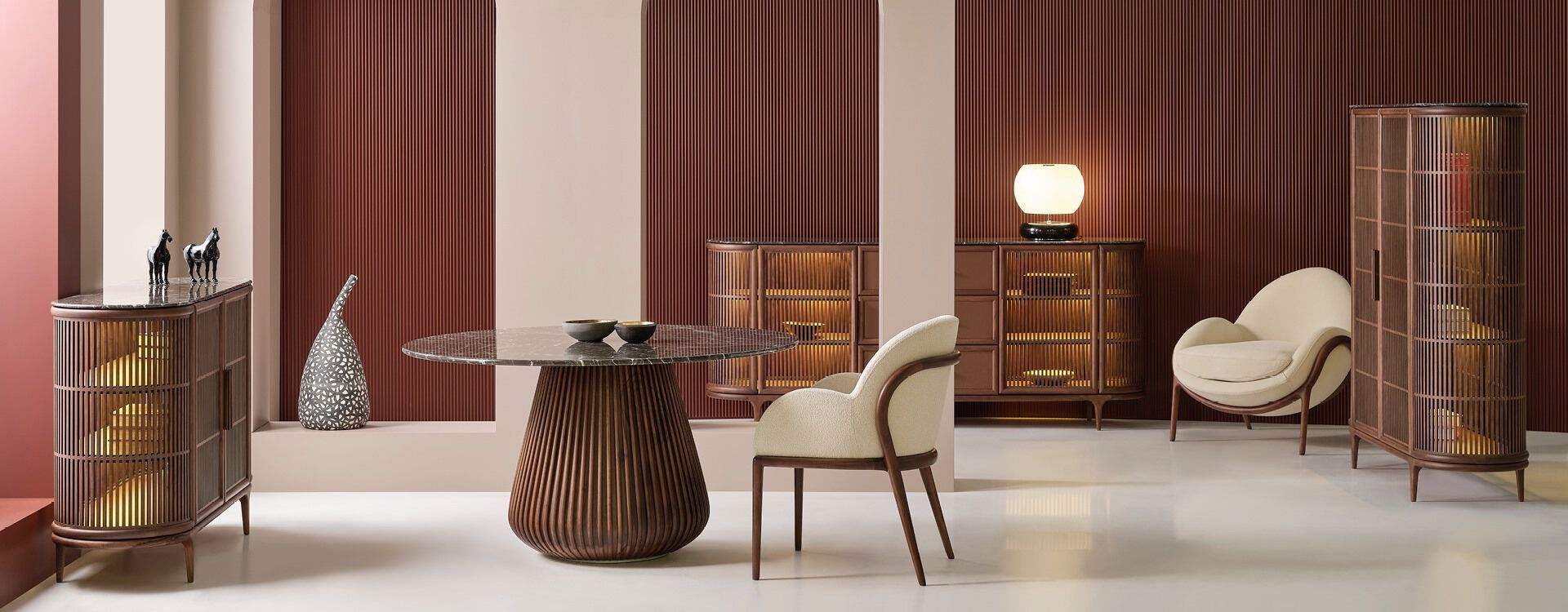 Шкаф из грецкого ореха со встроенным освещением Mobi груша ARCH-00092587 - Вид №3