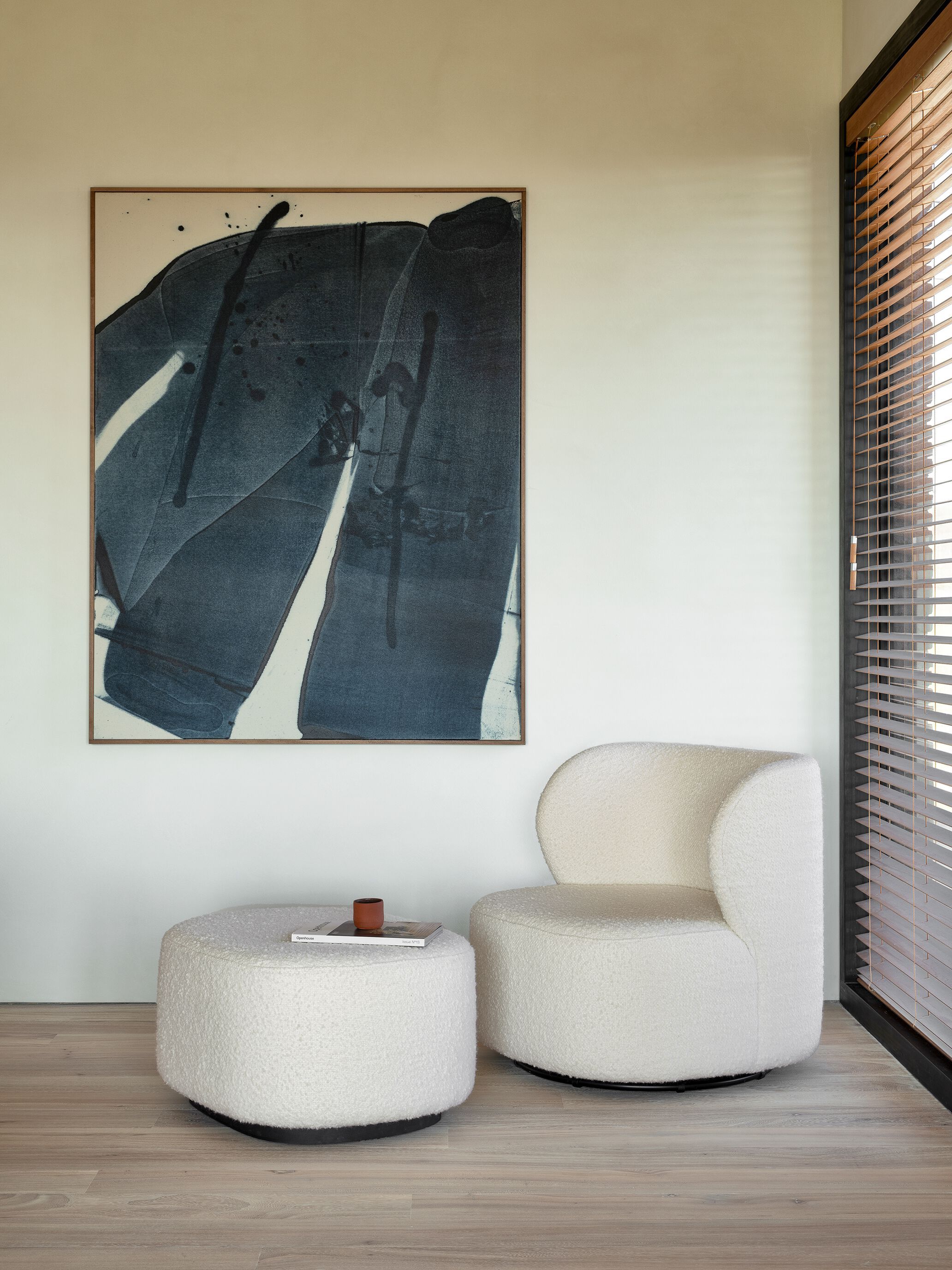 Вращающееся кресло с подлокотниками Collett & Victor Fritz ARCH-00102600 - Вид №1