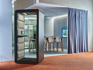 Одноместная акустическая офисная кабина со встроенным освещением