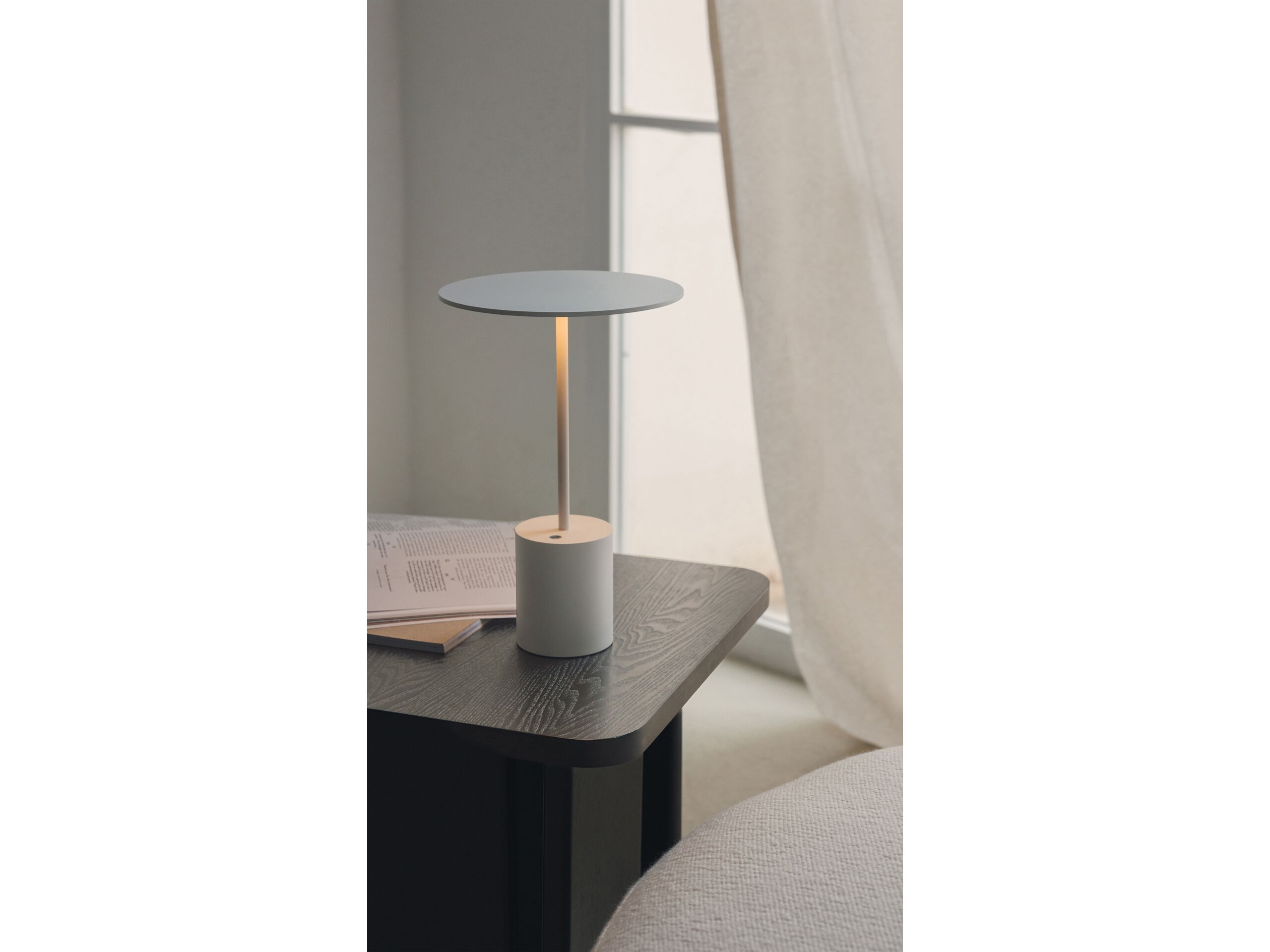 Алюминиевая светодиодная настольная лампа Arkoslight Yoru Big ARCH-00032460 - Вид №10