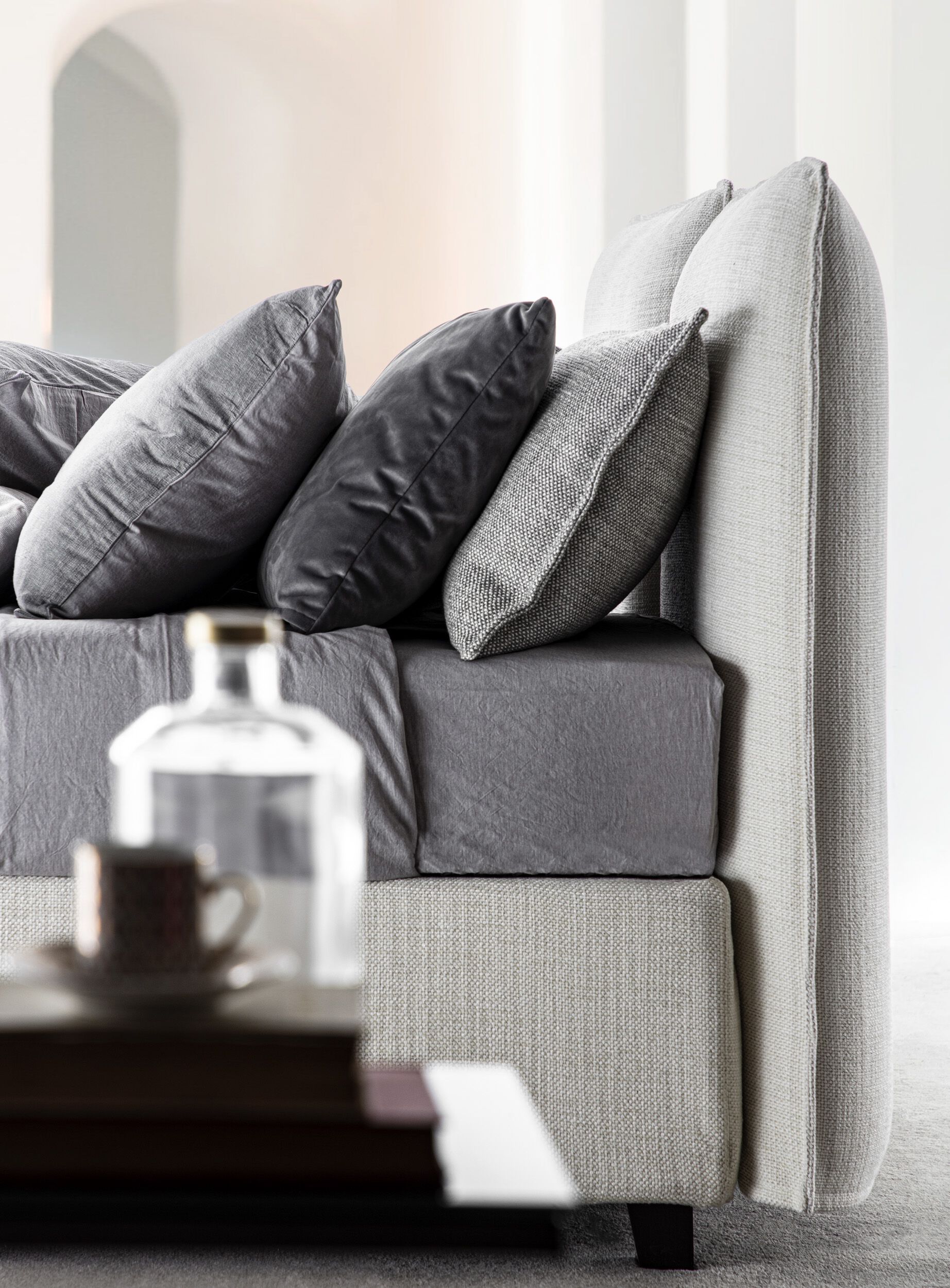 Съемная двуспальная кровать из ткани с мягким изголовьем GRUPPO FOX ночь Фокса ARCH-00018090 - Вид №2