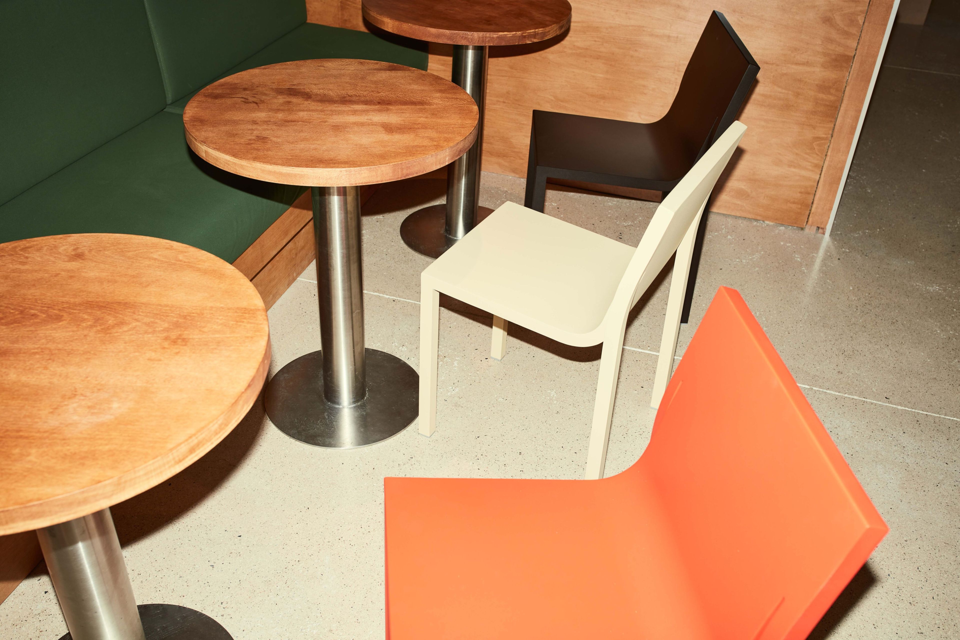 Штабелируемый алюминиевый стул BD Barcelona Stedelijk ARCH-00074987 - Вид №13