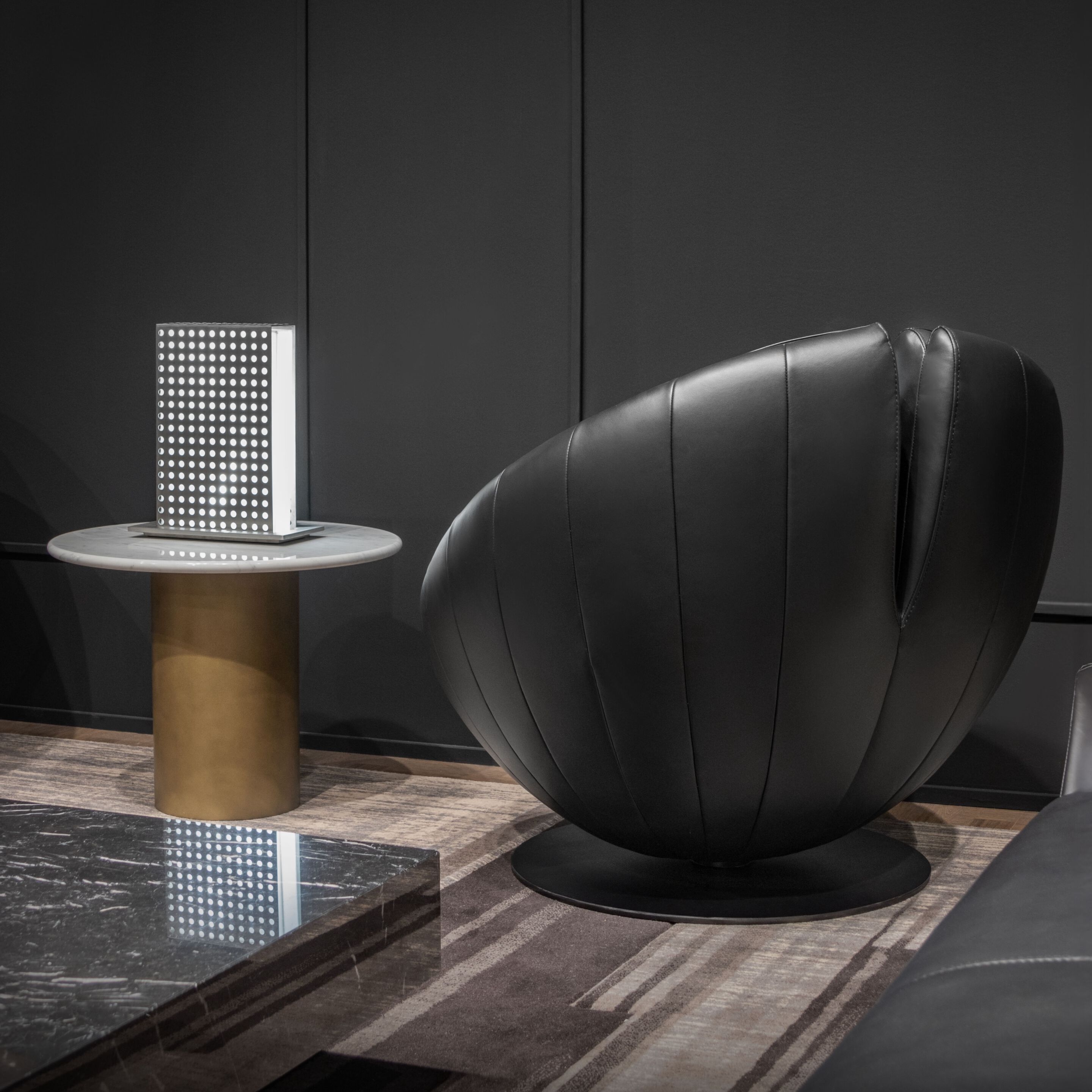 Кожаное вращающееся кресло Wayne Enterprises Home Collection WE-003/L ARCH-00086911 - Вид №5