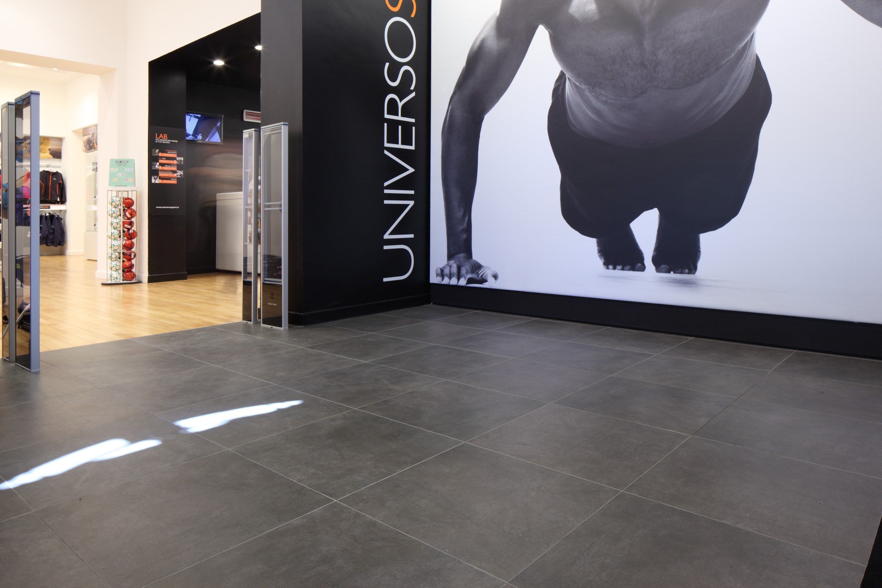 Самоклеящийся противоскользящий пол из керамогранита Ceramiche Caesar AEXACTA ARCH-00035804 - Вид №2