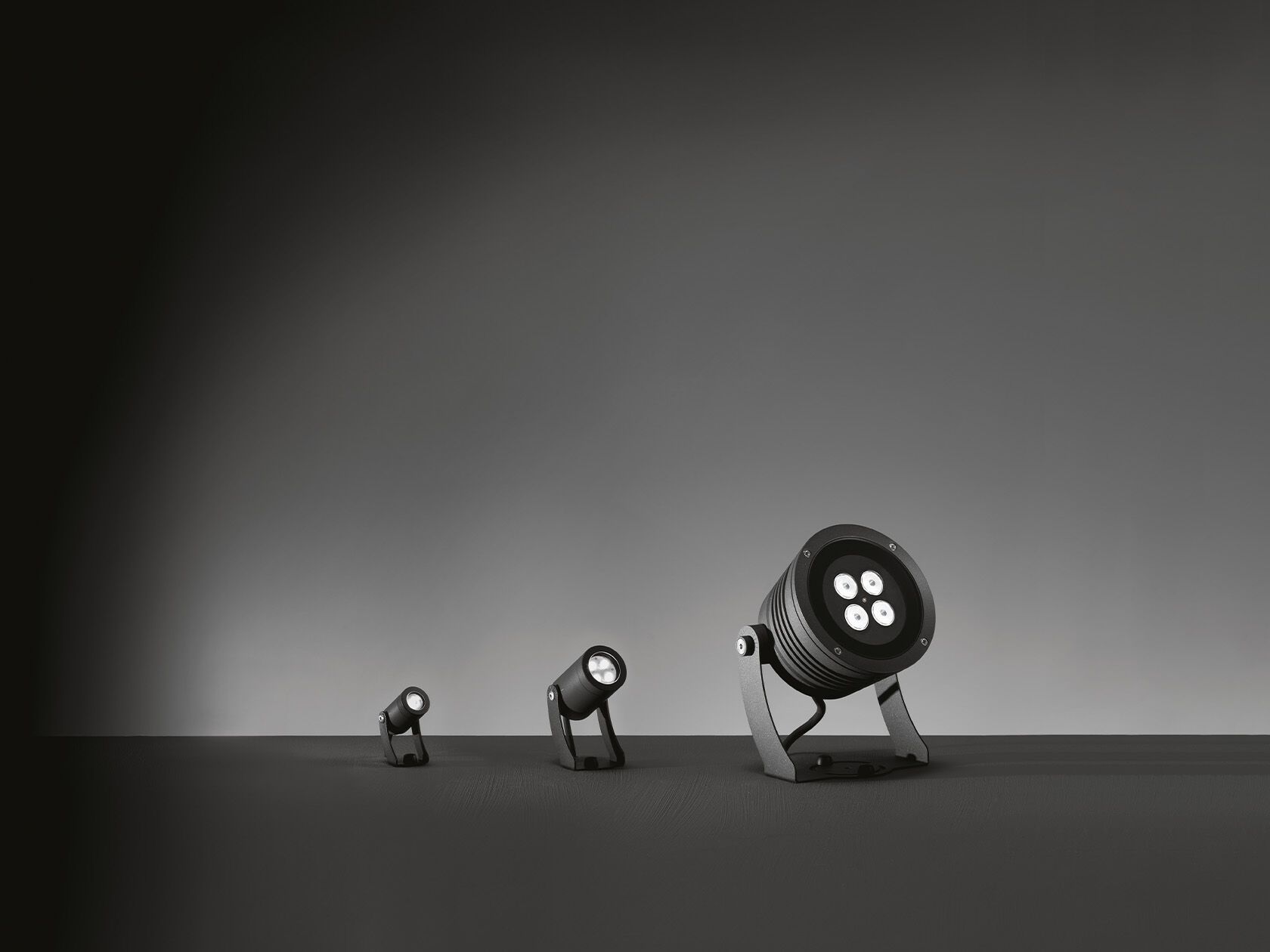 Алюминиевый регулируемый светодиодный наружный прожектор [LND] общие ARCH-00030713 - Вид №1