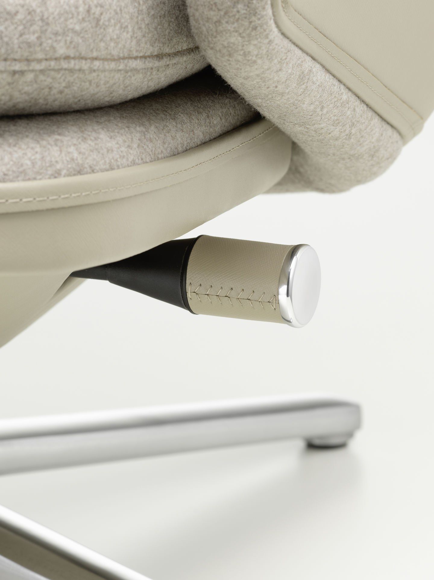 Ткань спиц кресло с подлокотниками VITRA Grand Relax ARCH-00109996 - Вид №29