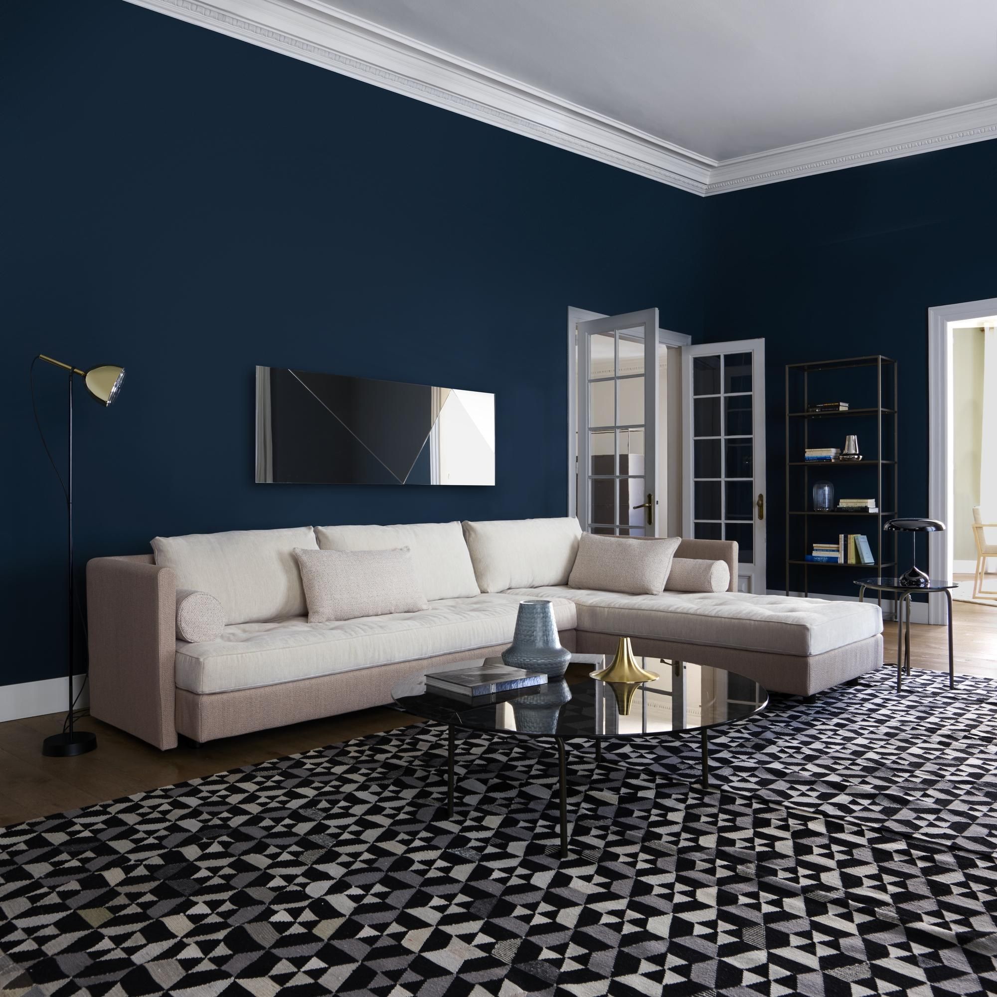 Высокий круглый журнальный столик из закаленного стекла Ligne Roset LIAM ARCH-00138552 - Вид №4