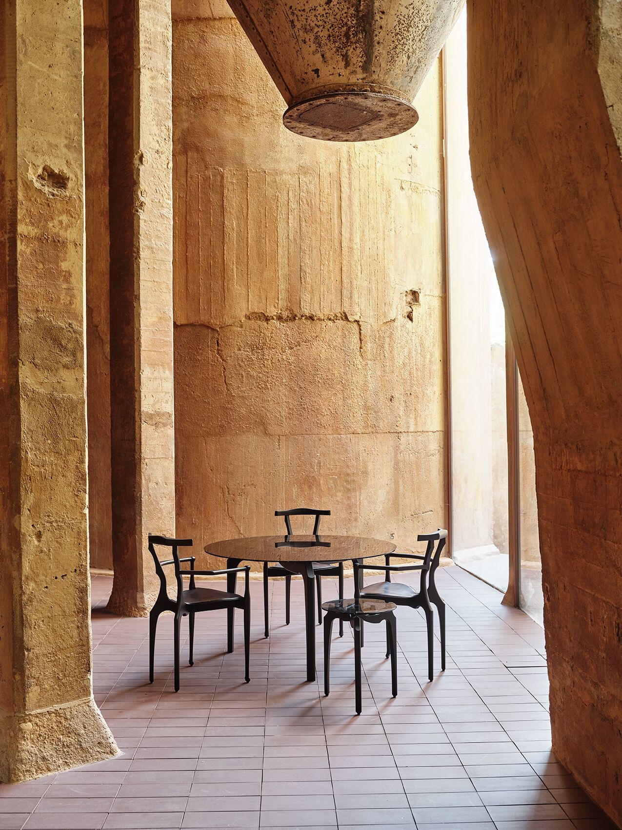 Круглый деревянный и стеклянный обеденный стол BD Barcelona Гаулино ARCH-00049099 - Вид №6