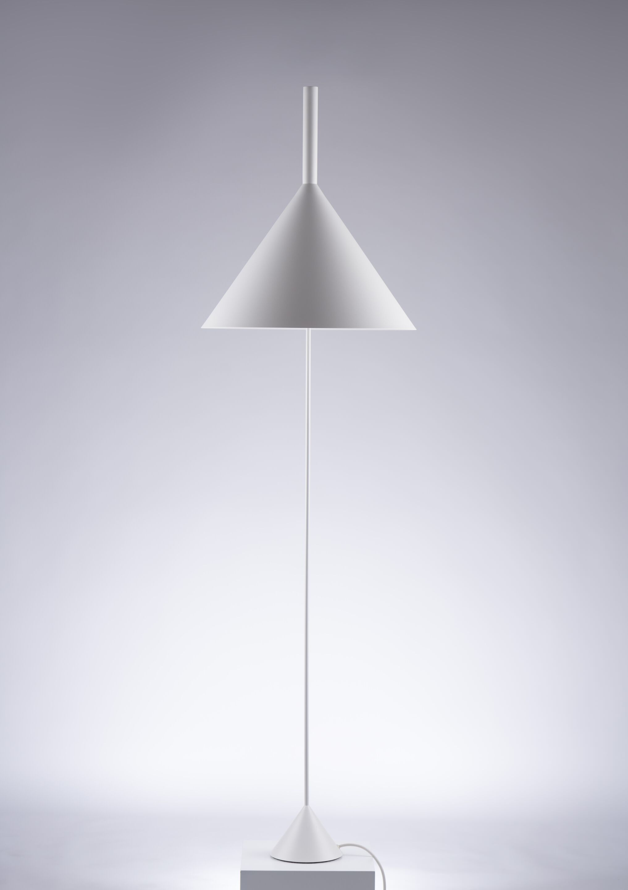 Регулируемая металлическая напольная лампа Vertigo Bird воронка ARCH-00040990 - Вид №11