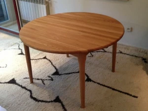 Dyrlund Раздвижной круглый деревянный обеденный стол