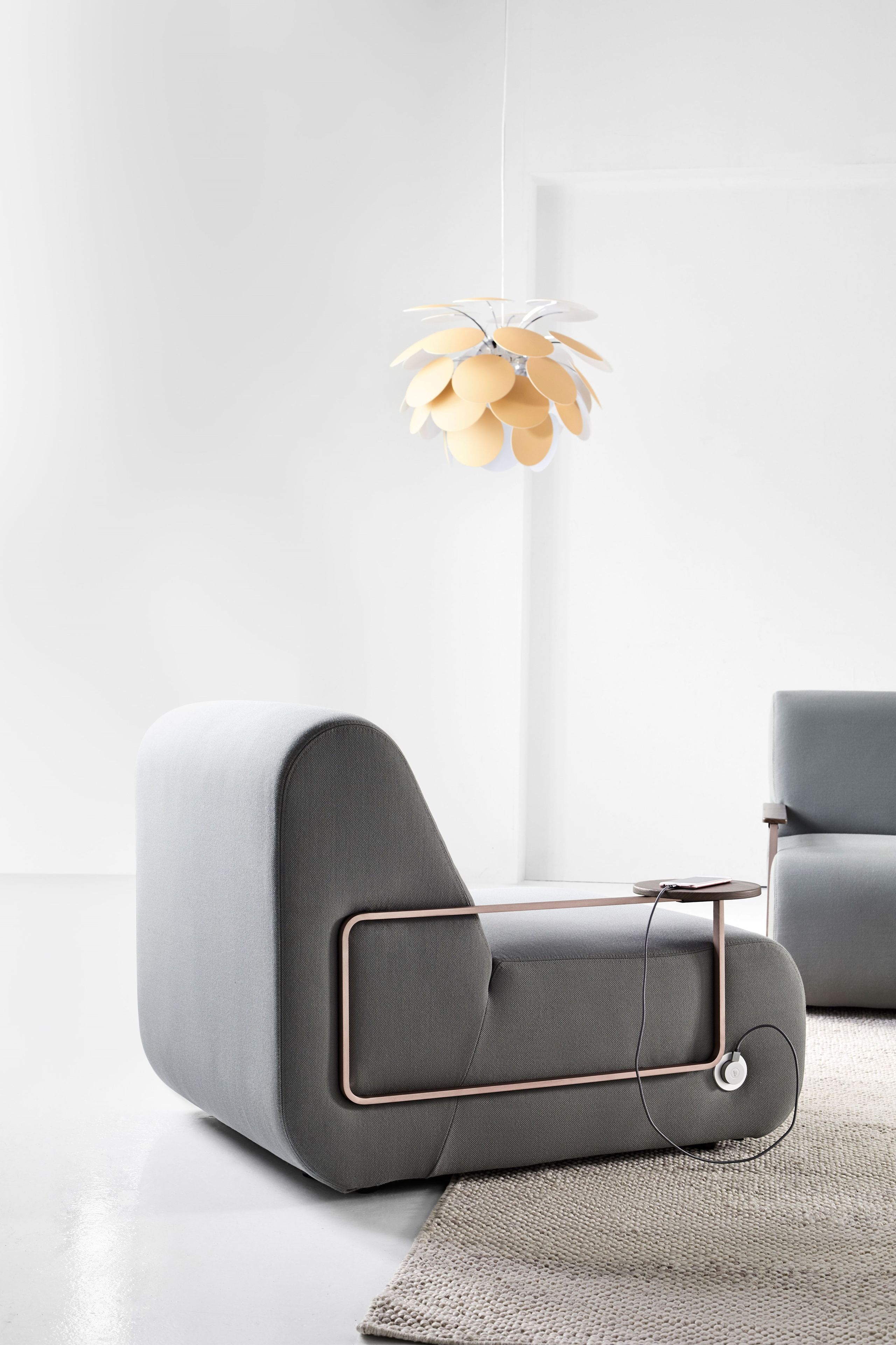 Тканевое кресло с подлокотниками Punt Джин ARCH-00121103 - Вид №1