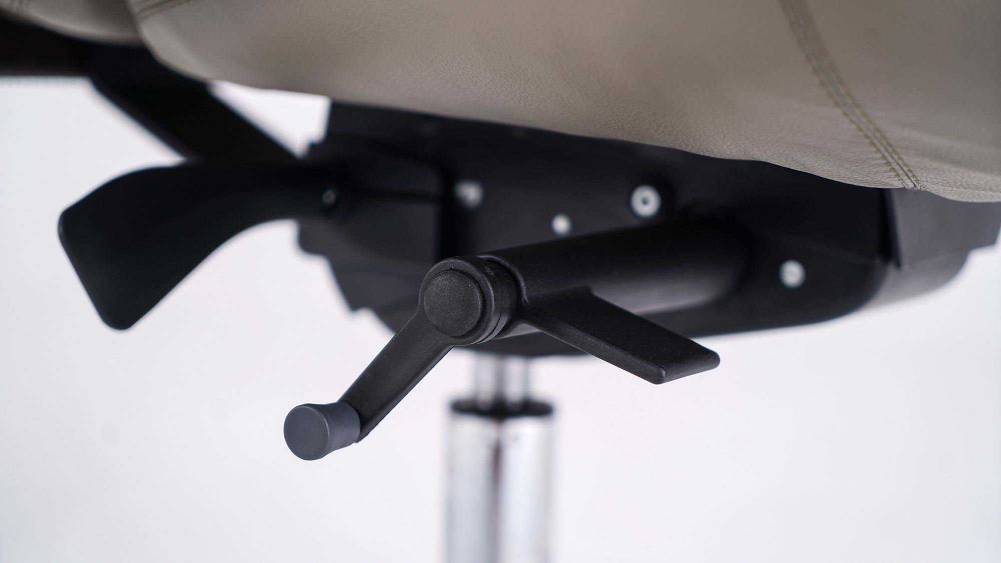 Кожаный мягкий поворотный операционный стул с подлокотниками Grado Design ARCH-00145139 - Вид №2