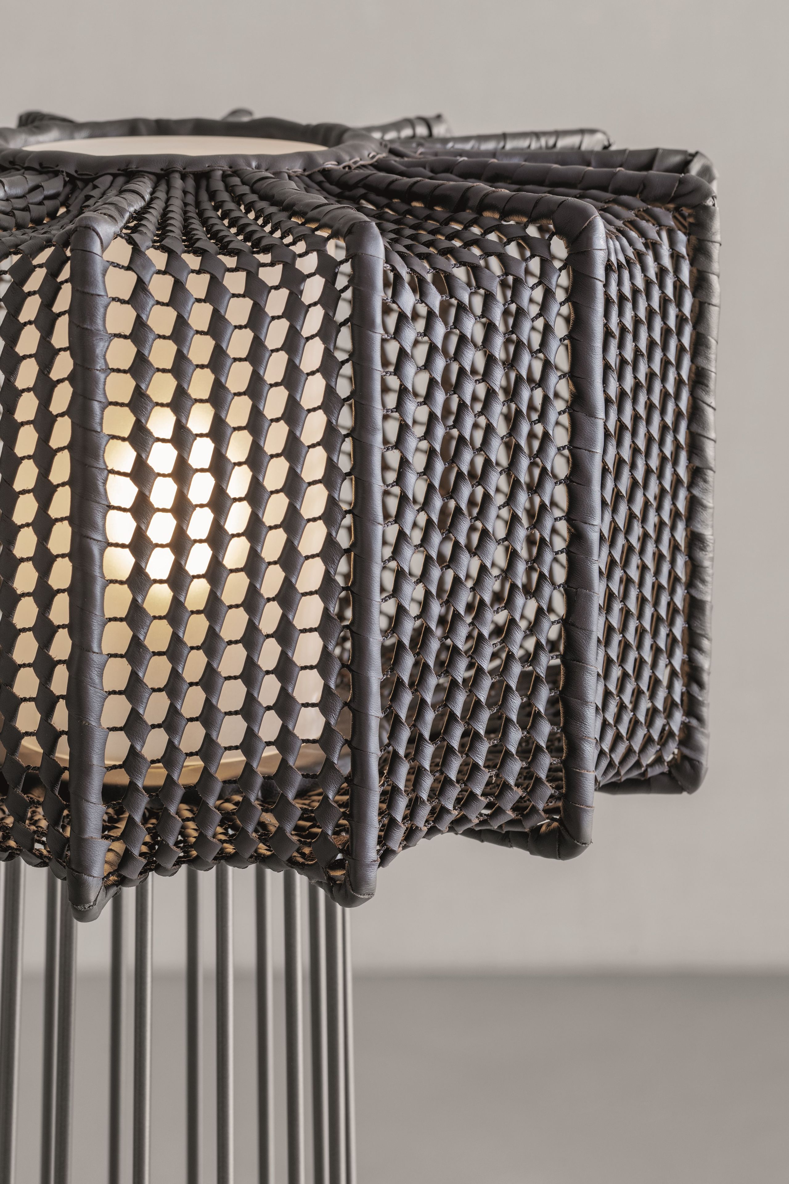 Кожаный торшер Natevo Arno ARCH-00019925 - Вид №2