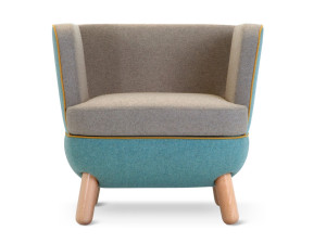 Кресло с низкой спинкой