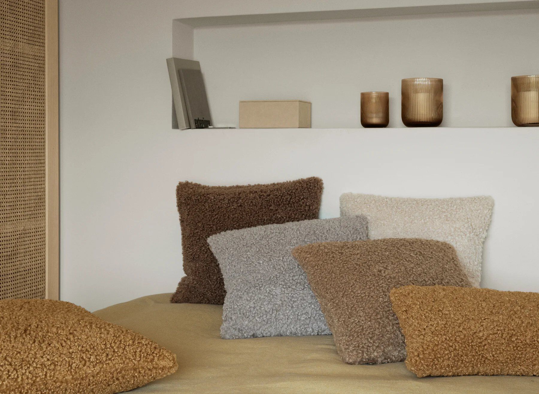 Прямоугольная подушка из ткани blomus Teddy ARCH-00050814 - Вид №21