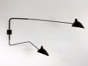 Serge Mouille Настенный светильник из металла  Ap2b1c