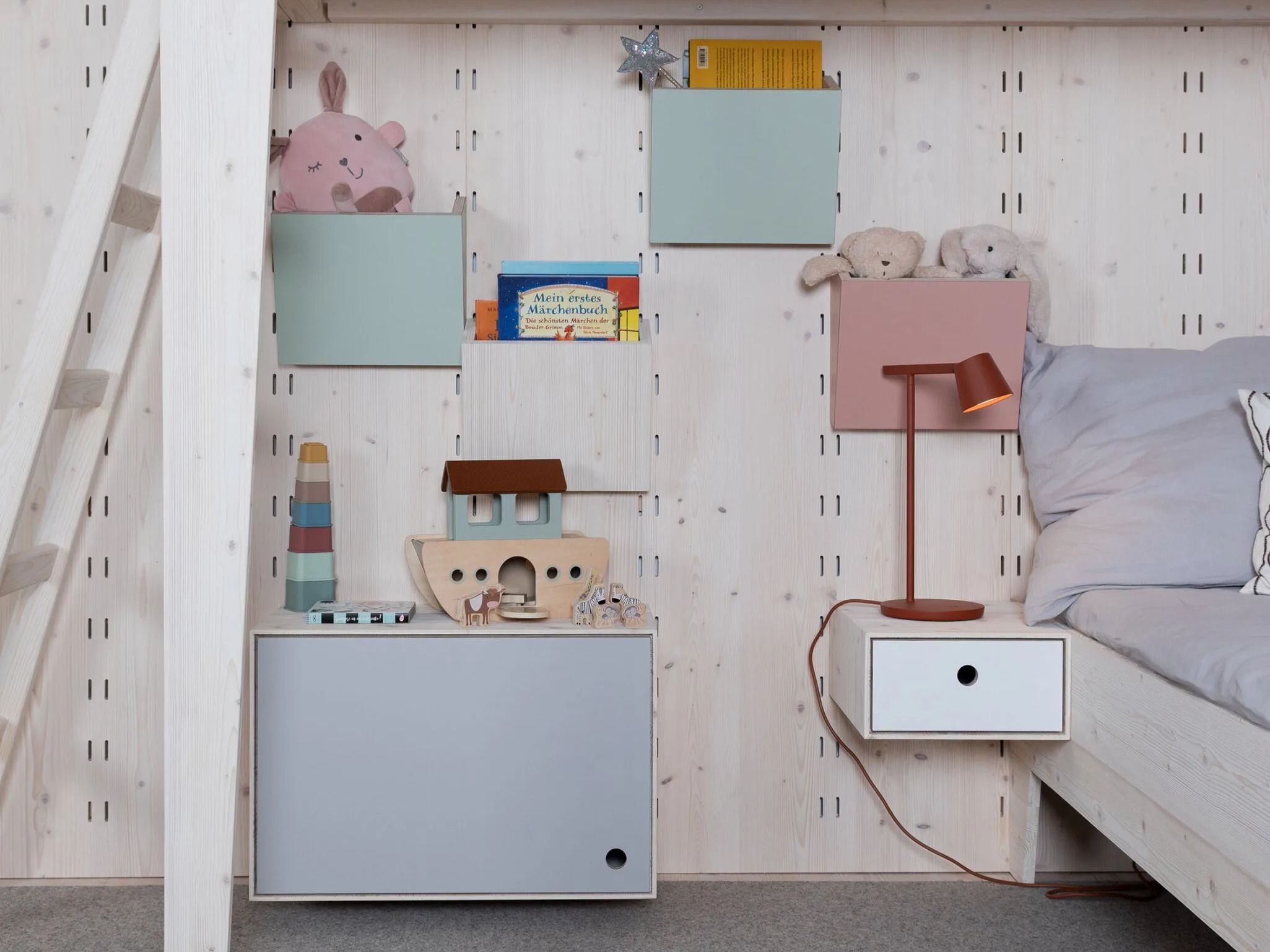 Деревянный шкаф для хранения для детских комнат Das ganze Leben Gustav Kids ARCH-00141628