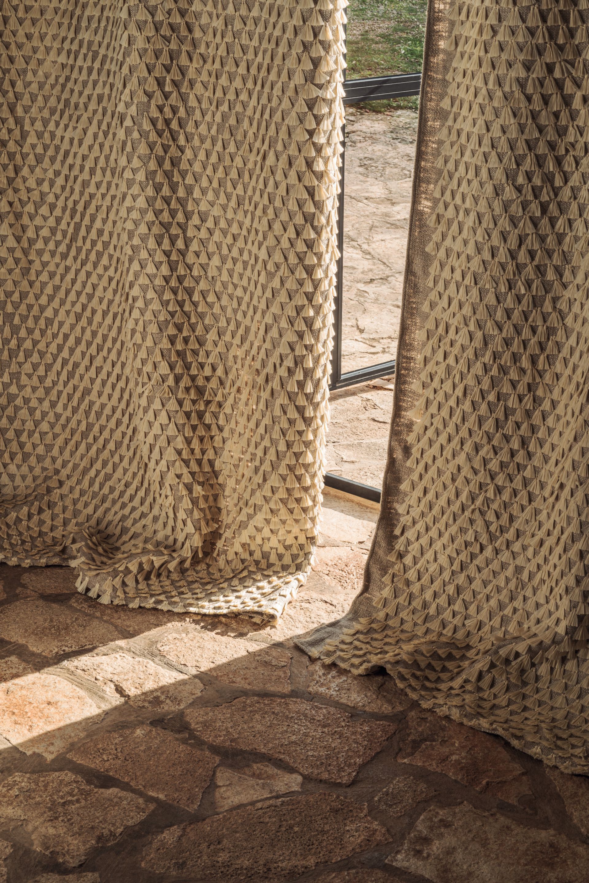 Льняная ткань для штор Élitis Baléares ARCH-00114980 - Вид №1