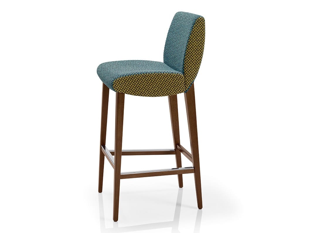 Стул с подставкой для ног More Contract Magee ARCH-00042112