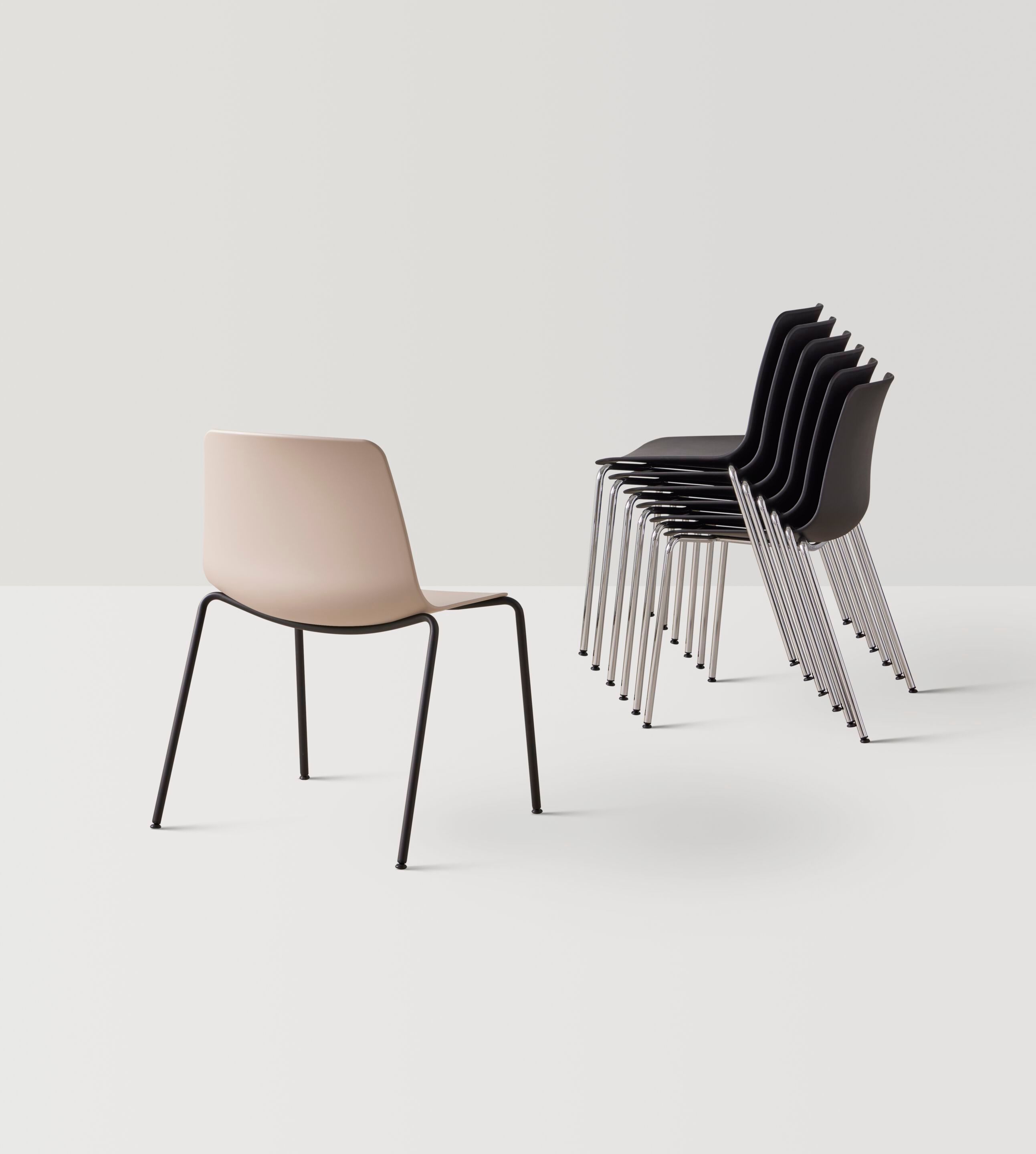 Штабелируемый стул из полипропилена INCLASS Varya XL ARCH-00077202 - Вид №1