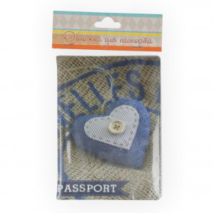 37735 Обложка для паспорта из ПВХ ( 13.3 x 19.1 см) "Сердце" Феникс-Презент
