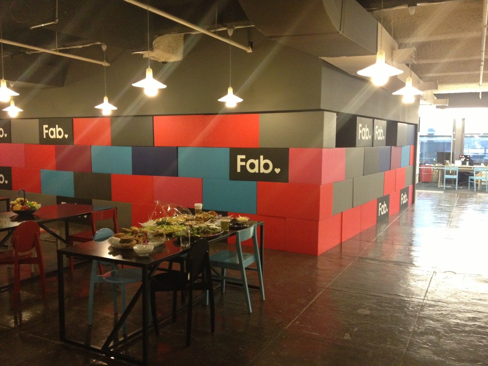 Скамья из пены QM без спинки Quinze & Milan ARCH-00008155