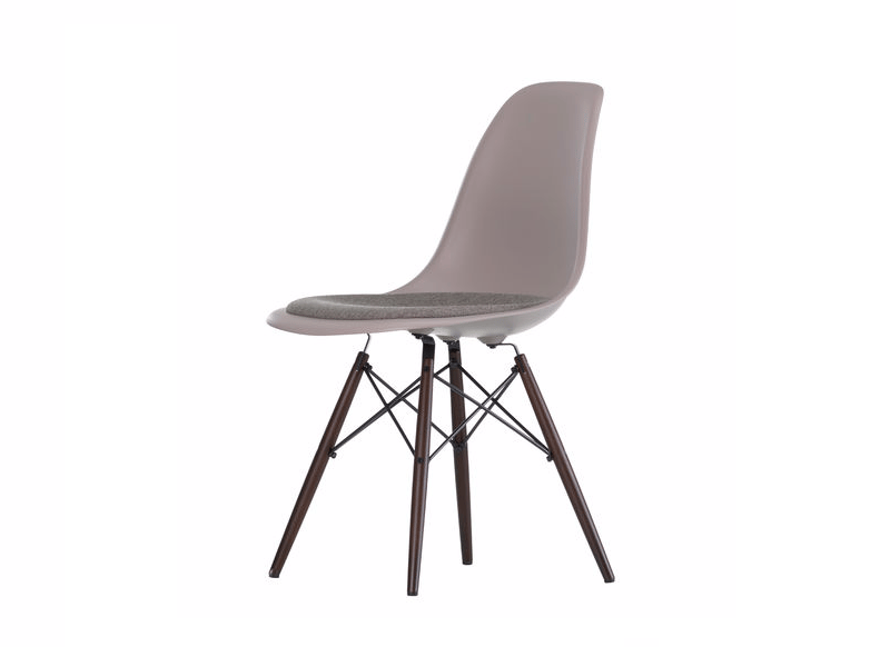 Стул из полипропилена с мягким сиденьем VITRA Eames Plastic Chair ARCH-00109310